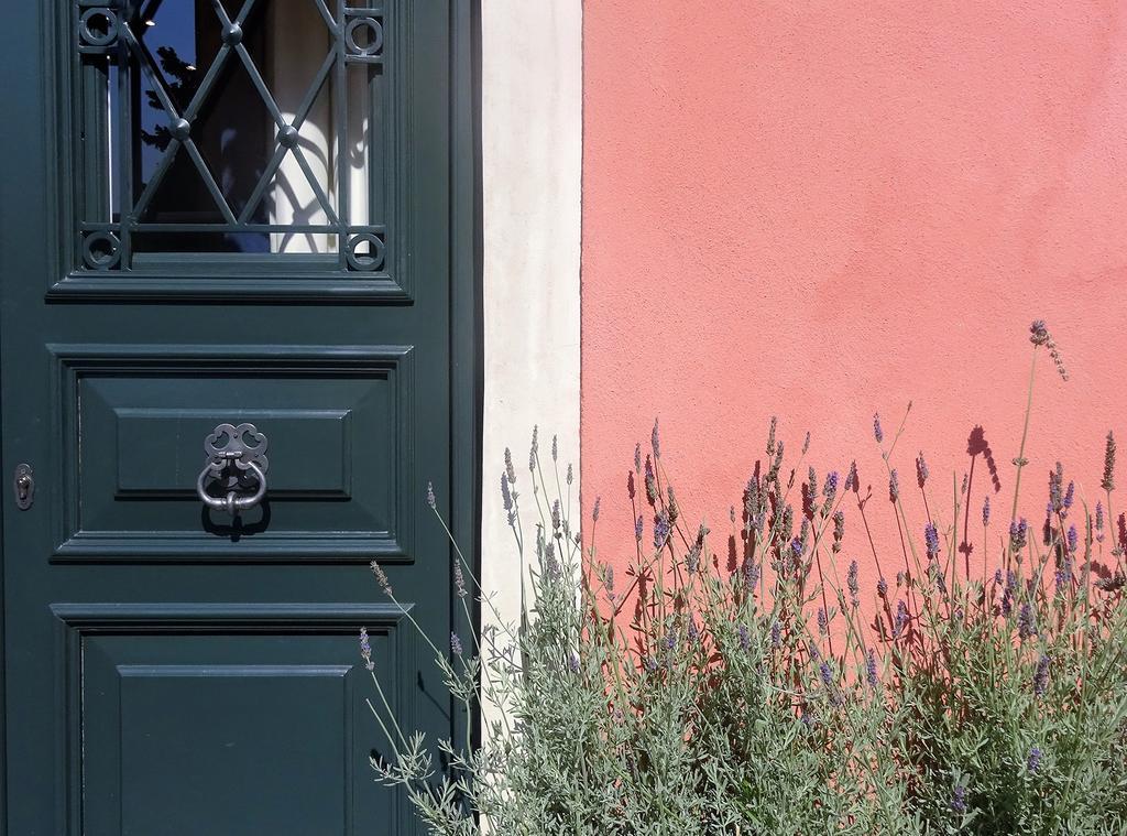 Durrell Liston * Corfu (city)
